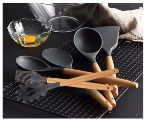 Combo Escurridor Puerta + Set Utensilios X12 + Set X6 Cuchillos Negros