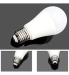 Bombillo De Luz Led Inteligente Vta Wifi Multicolor 9W Color De La Luz Rgb